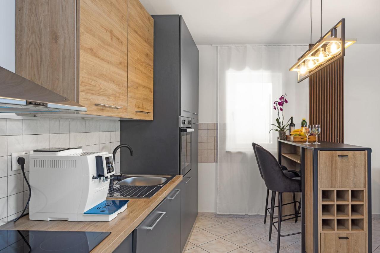 Romeo&Julia- Newly Refurbished Apartment Near Medulin Pomer Eksteriør billede